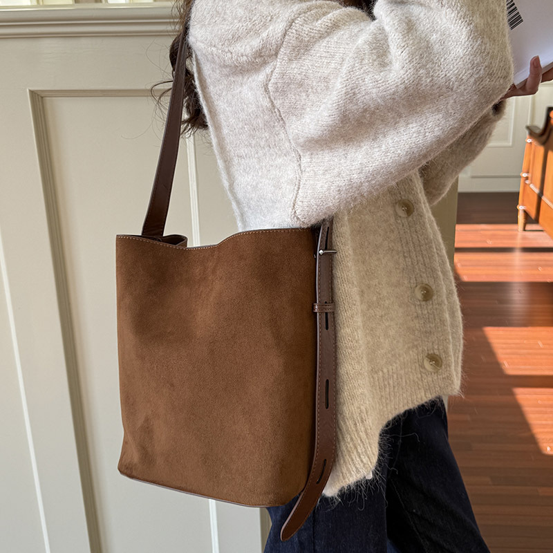INS Suede Composite Bag Retro  - Bucket Bag Suede review and price