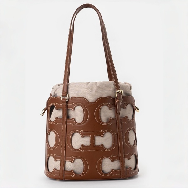 Tote Bag Cutout Logo Large Cap - Luxury Bags Without Logo review and price